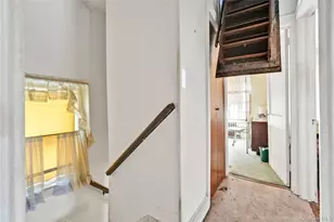 42 Satterie Ave, Valley Stream, NY 11580 - Photo 12