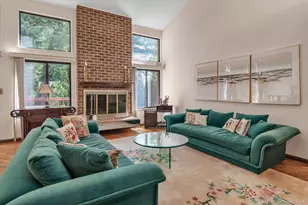 3 Cricket Club Dr, Roslyn, NY 11576 - Photo 8