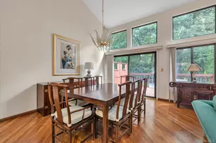 3 Cricket Club Dr, Roslyn, NY 11576 - Photo 4