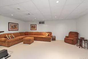 3 Cricket Club Dr, Roslyn, NY 11576 - Photo 24