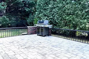 195 Sackville Rd, Garden City, NY 11530 - Photo 12