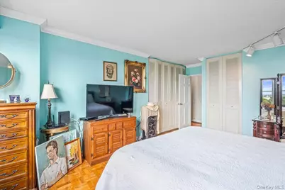 17-85 215th Street #11S, Bayside, NY 11360 - Photo 16