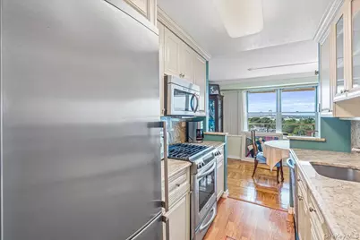 17-85 215th Street #11S, Bayside, NY 11360 - Photo 4