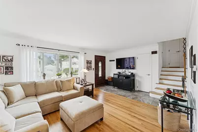 43 Layton Street, Freeport, NY 11520 - Photo 8