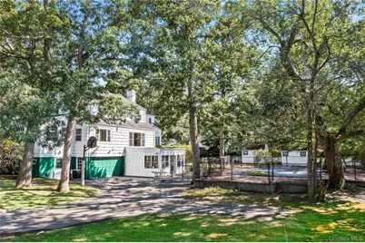 108 Shore Road, Patchogue, NY 11772 - Photo 40