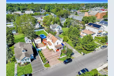 66 Center Avenue, Bay Shore, NY 11706 - Photo 24