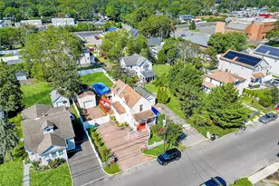 66 Center Ave, Bay Shore, NY 11706 - Photo 24