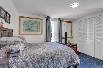 66 Center Avenue, Bay Shore, NY 11706 - Photo 12