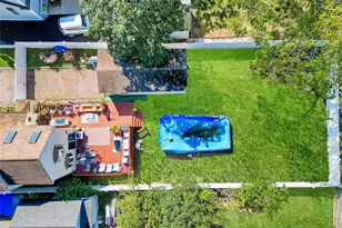 66 Center Ave, Bay Shore, NY 11706 - Photo 28