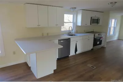 723 Beekman #64, Hopewell Junction, NY 12524 - Photo 6
