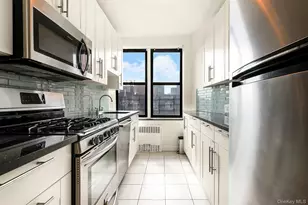 103-25 68th Ave, Forest Hills, NY 11375 - Photo 8