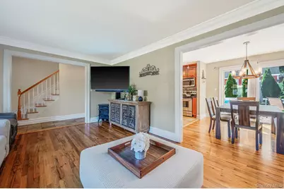 42 Apricot Place, Ronkonkoma, NY 11779 - Photo 10