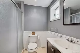 329 N Wyoming Ave, Massapequa, NY 11758 - Photo 14