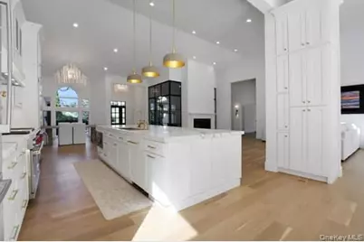 14 Far Horizons Drive, Newburgh, NY 12550 - Photo 10