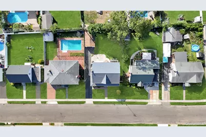 131 Carol Road, East Meadow, NY 11554 - Photo 30