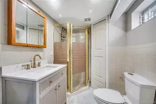 131 Carol Rd, East Meadow, NY 11554 - Photo 28