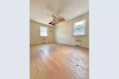 11839 205th Street, Saint Albans, NY 11412 - Photo 12