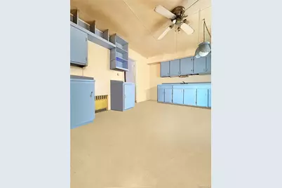 11839 205th Street, Saint Albans, NY 11412 - Photo 6