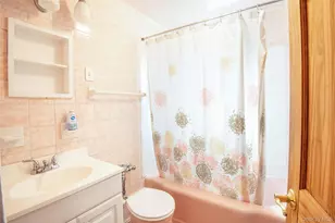 1625 Stadium Ave, Bronx, NY 10465 - Photo 8