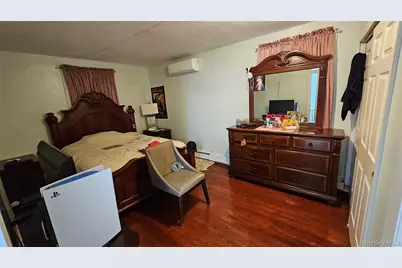 2533 Fish Avenue, Bronx, NY 10469 - Photo 16