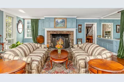 12 W Mall Drive, Huntington, NY 11743 - Photo 6