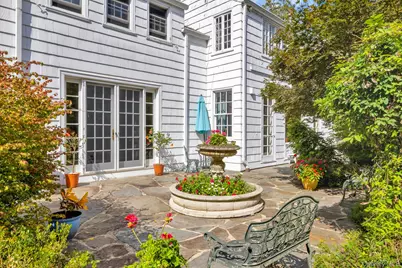 12 W Mall Drive, Huntington, NY 11743 - Photo 38