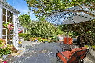 12 W Mall Dr, Huntington, NY 11743 - Photo 32