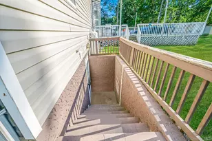 3 Embassy Rd, Selden, NY 11784 - Photo 28