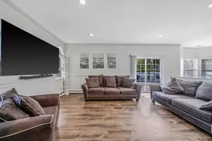 3 Embassy Rd, Selden, NY 11784 - Photo 10