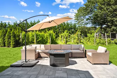148 Montauk Highway, Westhampton, NY 11977 - Photo 22