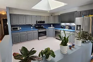 163-46 92nd St, Howard Beach, NY 11414 - Photo 14