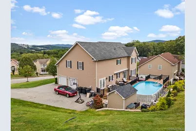 4 Makan Road, Monroe, NY 10950 - Photo 2