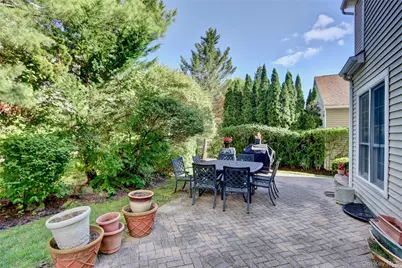 18 Hamlet Drive, Plainview, NY 11803 - Photo 22