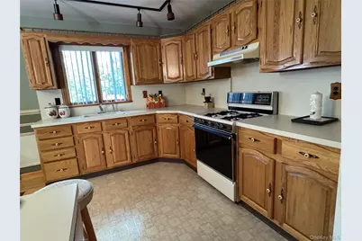 173 Yulan Barryville Road, Barryville, NY 12719 - Photo 10