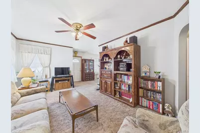 81 Cedarlawn Boulevard, Valley Stream, NY 11580 - Photo 10