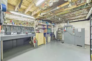 81 Cedarlawn Blvd, Valley Stream, NY 11580 - Photo 22