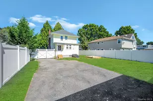 2780 Natta Blvd, Bellmore, NY 11710 - Photo 10