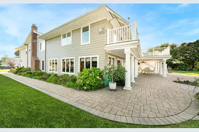43 Duck Lane, West Islip, NY 11795 - Photo 6