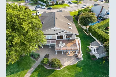 43 Duck Lane, West Islip, NY 11795 - Photo 44