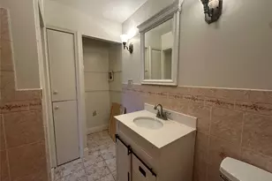 1605 Baldwin Ln, Middle Hope, NY 12550 - Photo 16