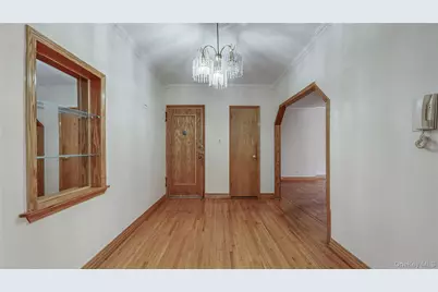 65-41 Booth Street #4A, Rego Park, NY 11374 - Photo 2