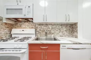 65-41 Booth St, Rego Park, NY 11374 - Photo 6