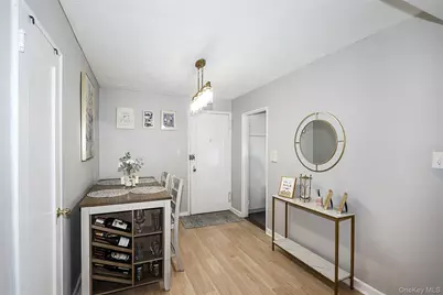 147-10 84th Road #6K, Briarwood, NY 11435 - Photo 6