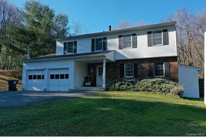 381 Route 32, Woodbury, NY 10917 - Photo 1