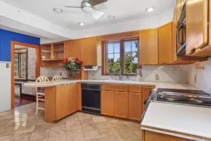 889 James St, Pelham, NY 10803 - Photo 18