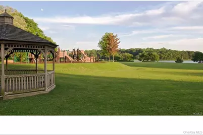 889 James Street, Pelham, NY 10803 - Photo 38