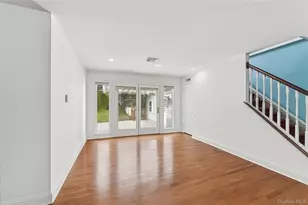 18 Shirley St, Center Moriches, NY 11934 - Photo 2