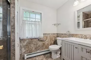 18 Shirley St, Center Moriches, NY 11934 - Photo 14