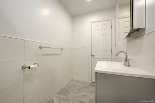 95-15 84th St, Ozone Park, NY 11416 - Photo 20