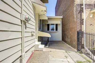 95-15 84 Street, Ozone Park, NY 11416 - Photo 34